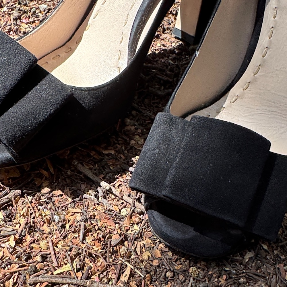 Miu Miu Black Bow Peep-Toe Heels - Picture 7 of 10